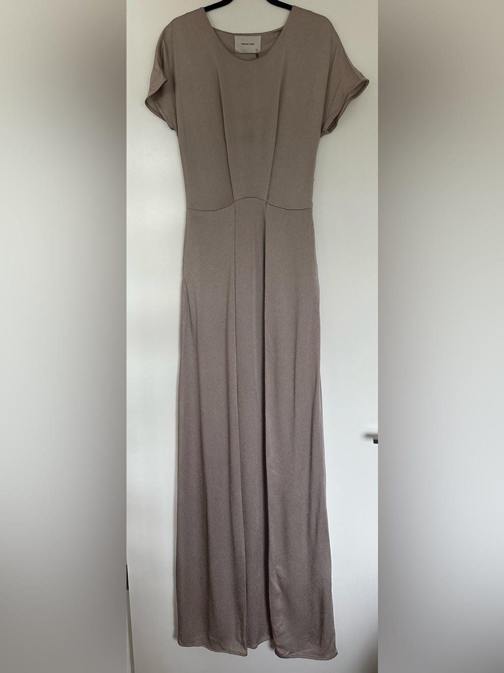 NWT Teatum Jones Cynthia Dress Gown - Made in England - Viscose Blend Taupe Maxi